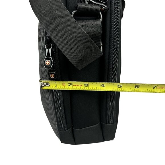 SwissGear Wenger Black & Gray Laptop Bag - Multiple Compartments Durable Fabric. - Picture 7 of 16